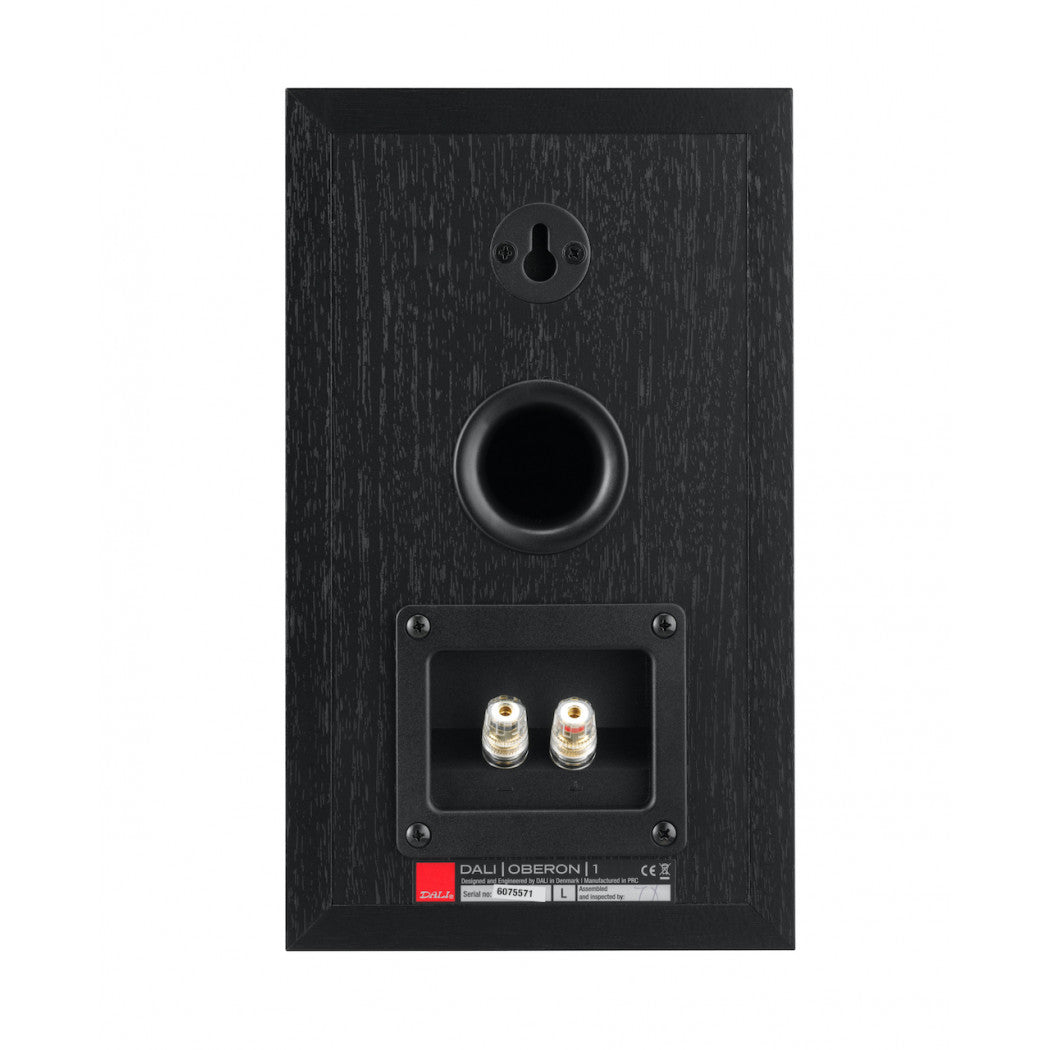 Dali Oberon 1 Bookshelf Speakers Light Oak (pair) – audiofi.ca
